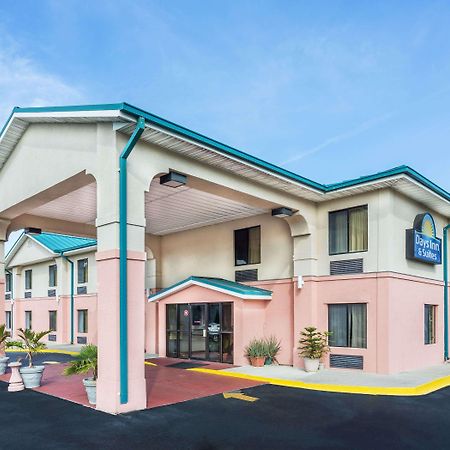Days Inn By Wyndham Panama City/Callaway Экстерьер фото