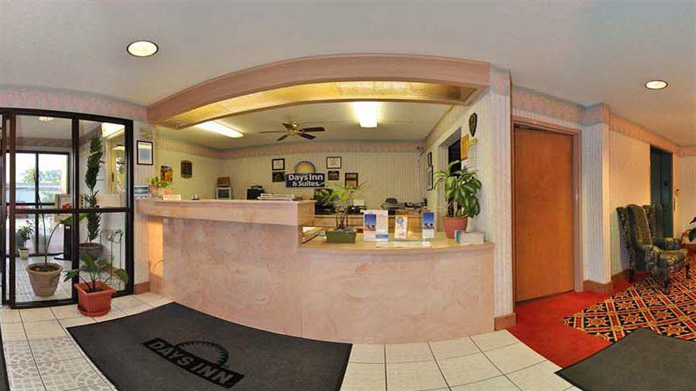 Days Inn By Wyndham Panama City/Callaway Экстерьер фото