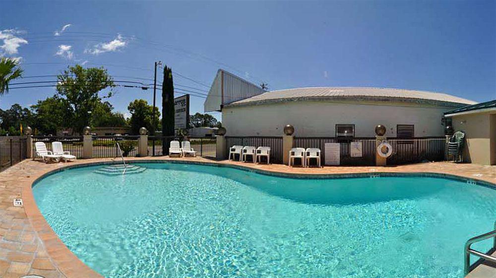Days Inn By Wyndham Panama City/Callaway Экстерьер фото